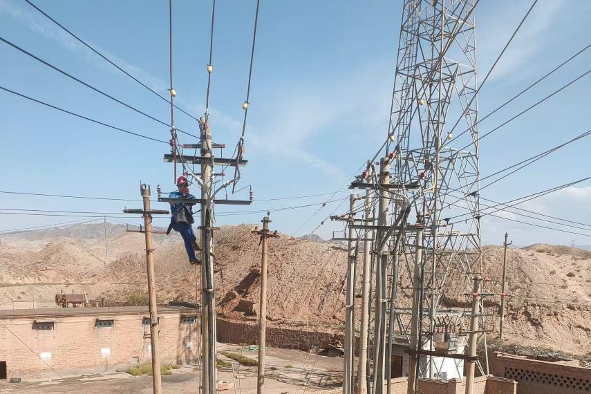 47ae35c7cde474d695bd040c554cfcd